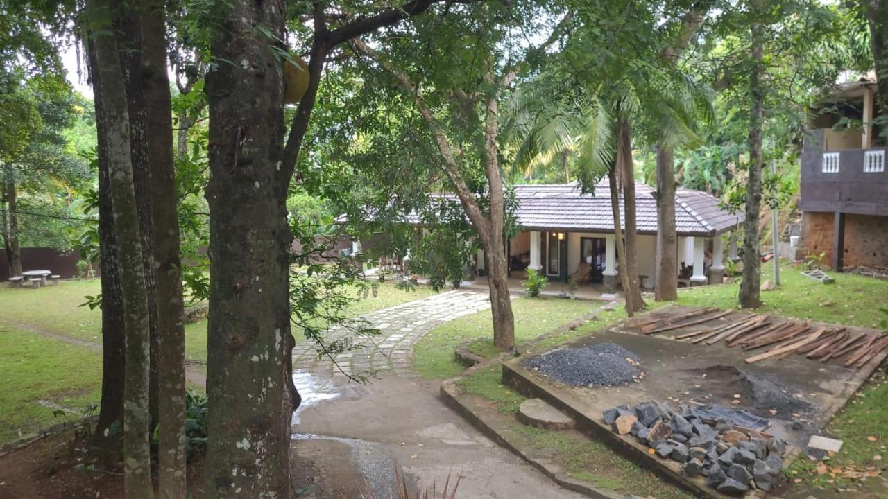 Villa D55 康提 外观 照片