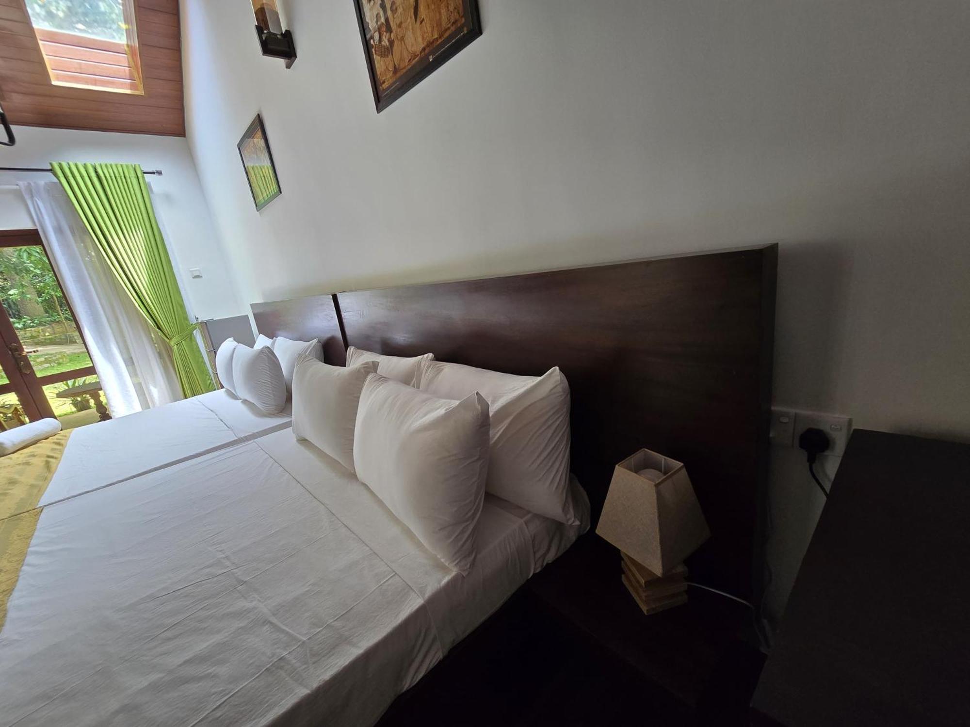 Villa D55 康提 外观 照片